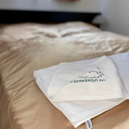 Vadaszhaz Hotel