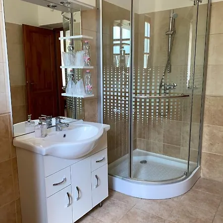Vadaszhaz Hotel Szelcepuszta