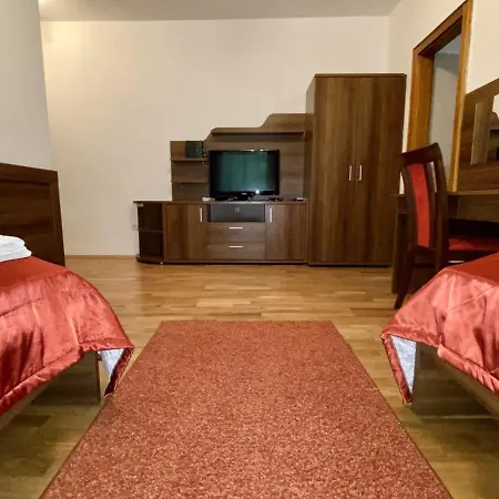 Vadaszhaz 4* Szelcepuszta